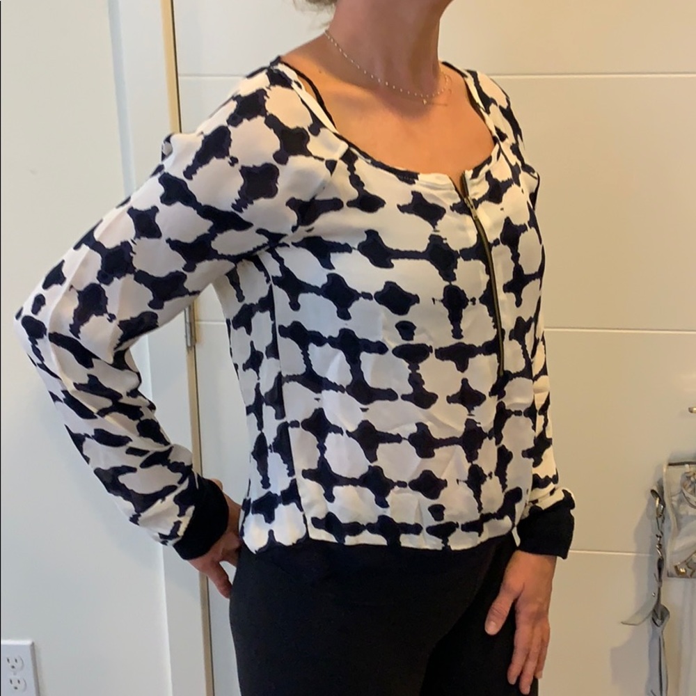 ALC zip top